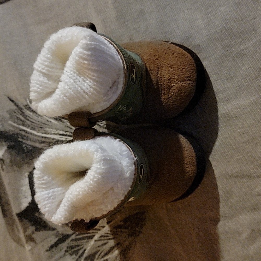 John Deere baby boot slippers - Picture 2 of 4